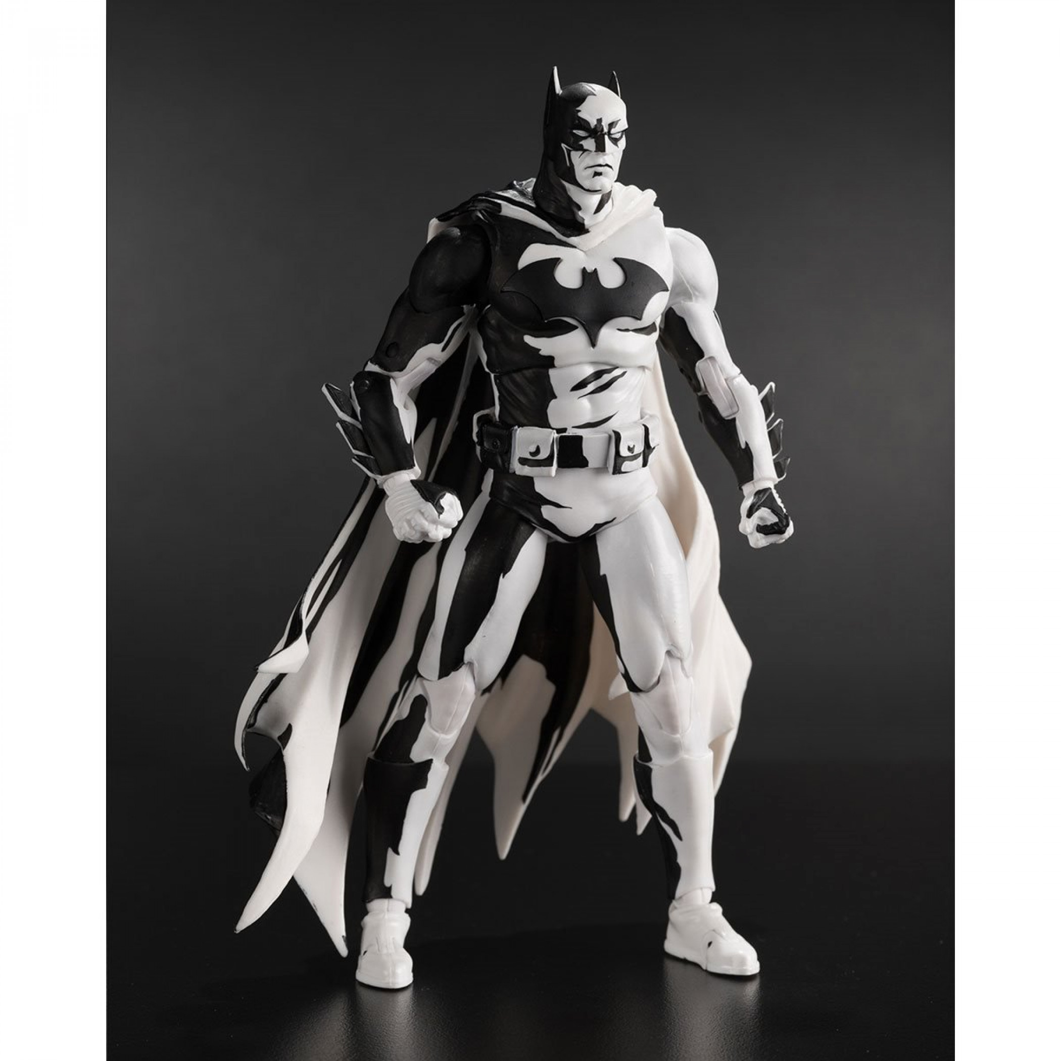 Batman Hush Limited Edition Sketched 7" Posable Figure with Interchangeable Parts